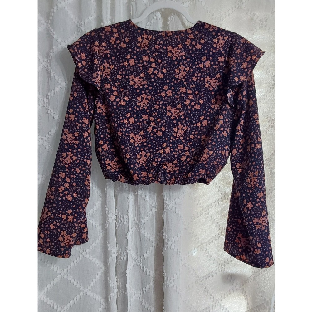Sadie & Sage Navy Pink Floral Ruffle Cropped Blouse Bell Sleeve Small